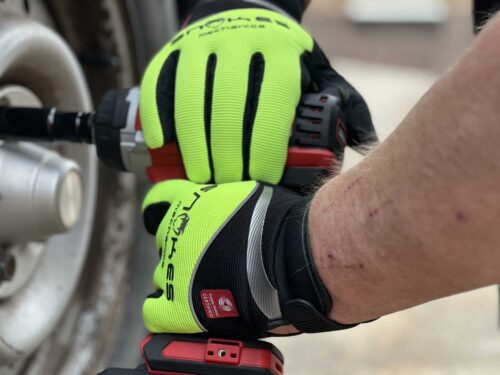 Mechanic using Snakes Mechanics Hi-Vis Gloves at Your Safety Factory